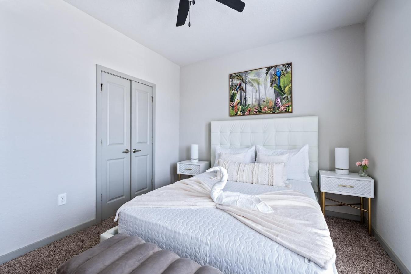 Central Avenue 2 Bed Mins From Tropicana Field Sankt Petersburg Exterior foto