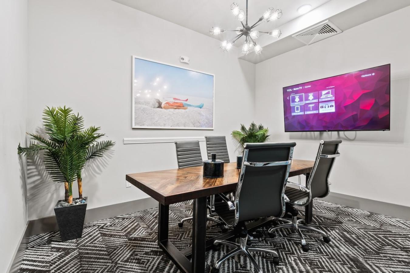 Central Avenue 2 Bed Mins From Tropicana Field Sankt Petersburg Exterior foto