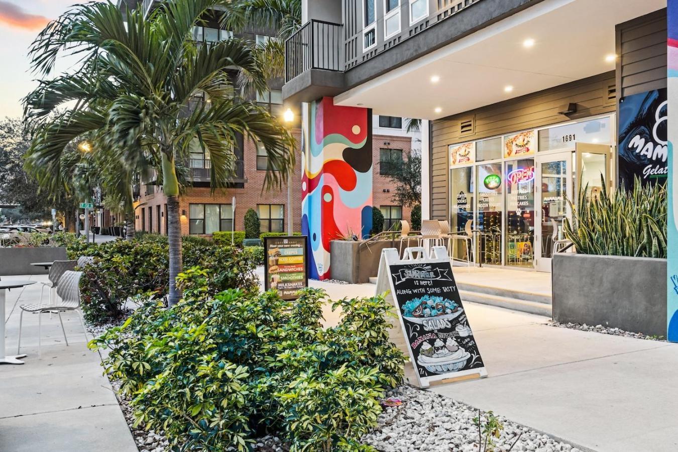Central Avenue 2 Bed Mins From Tropicana Field Sankt Petersburg Exterior foto